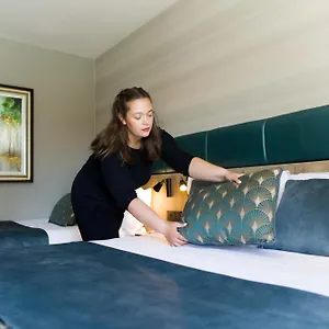 https://scotts-hotel.hotel-killarney.com